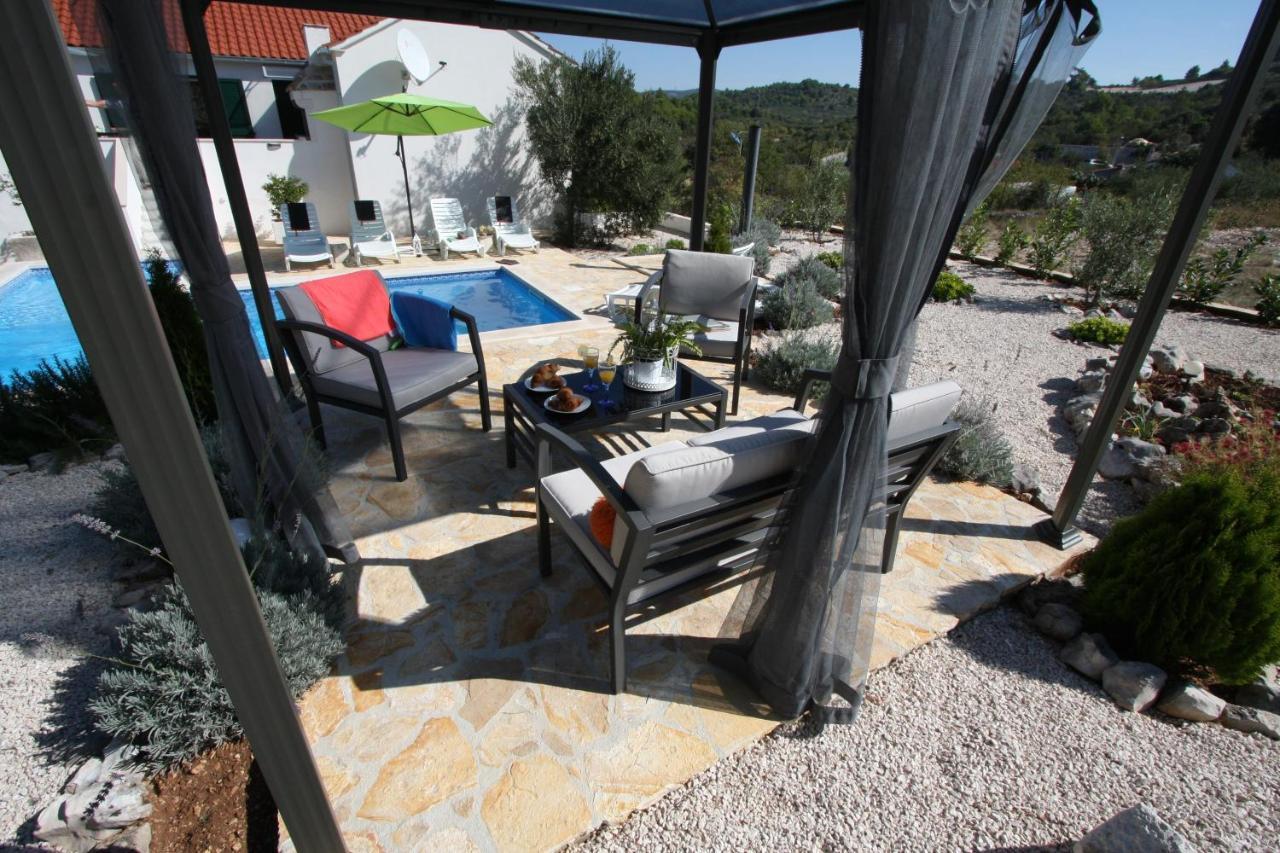 Holiday Home Ela Dračevica المظهر الخارجي الصورة