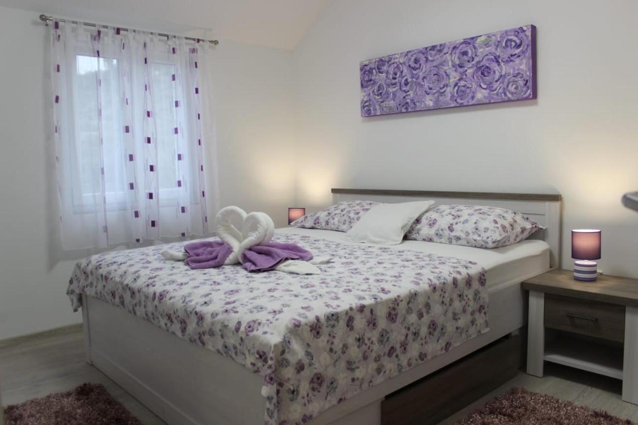 Holiday Home Ela Dračevica المظهر الخارجي الصورة