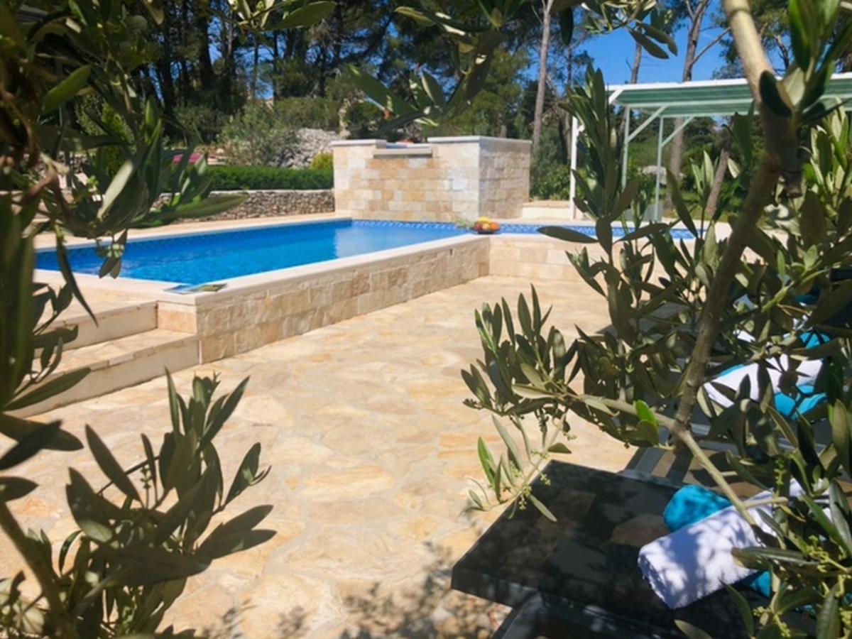 Holiday Home Ela Dračevica المظهر الخارجي الصورة